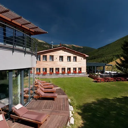 Olympie Hotel